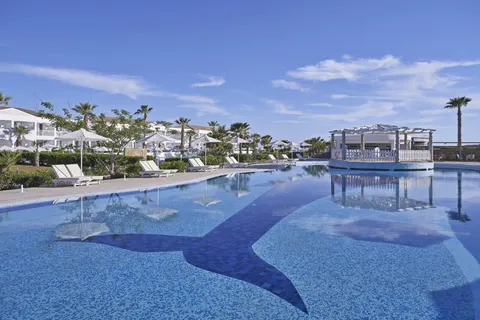 Sandy Beach Resort in Agios Georgios — foto 3