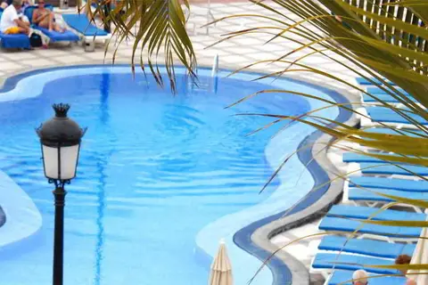 Beverly Hills in Los Cristianos — foto 4