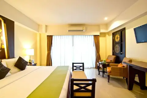 Golden Sea Pattaya Hotel in พัทยา — foto 2