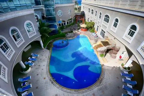 Sharjah Premiere Hotel in Sharjah — foto 2