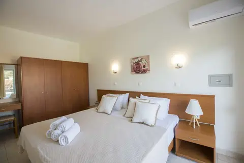 Tsambikos Appartementen in Φαληράκι — foto 3