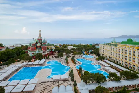 Kremlin Palace in Aksu — foto 26
