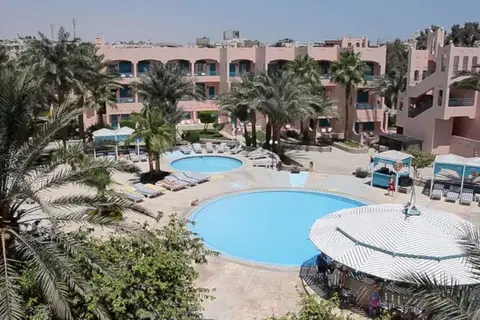 Le Pacha Resort in الهضبه