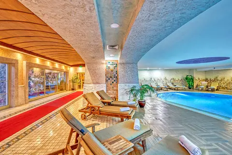 Porto Bello Hotel Resort & Spa in Konyaaltı — foto 17