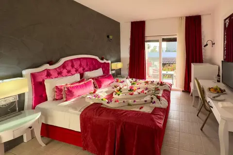 Tiana Beach Resort in Bodrum — foto 28