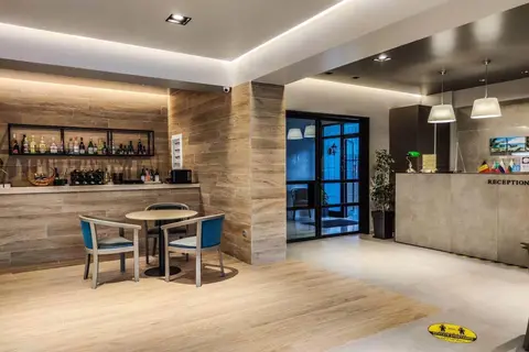 Gold Stern Hotel in Κατερίνη — foto 4