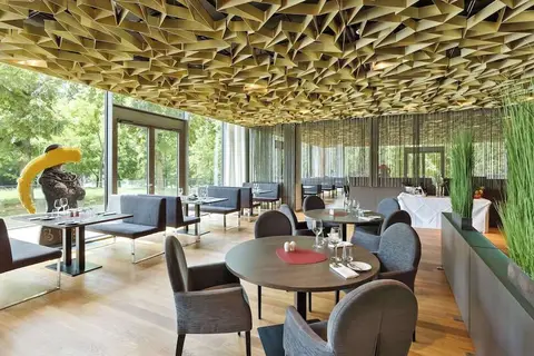 DoubleTree by Hilton Vienna Schonbrunn in Wenen — foto 23