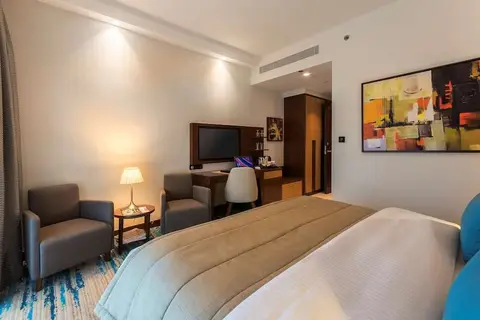 Golden Tulip Media Hotel in Dubai — foto 20