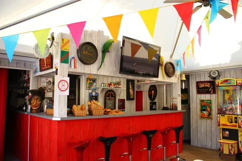 Camping Domaine Sainte Véziane foto 20