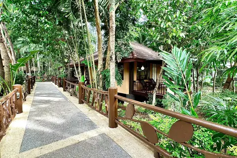 Princess Kamala Beachfront Hotel in ตำบลเชิงทะเล — foto 6