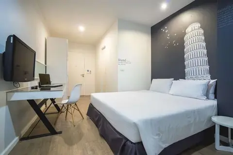 Blu Monkey Bed & Breakfast in ภูเก็ต