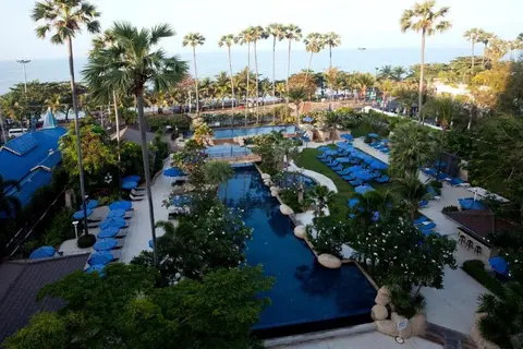Hotel & Resort Jomtien Palm Beach in พัทยา — foto 8