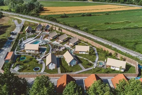 Glamping Olimia Adria Village in Podcetrtek — foto 13