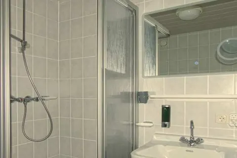 Garnihotel zur Linde foto 7