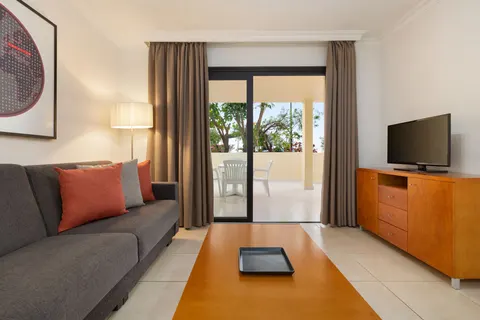 Ramada Residences by Wyndham Costa Adeje foto 11