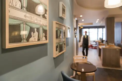 Hotel Magenta 38 by HappyCulture in Parijs — foto 11