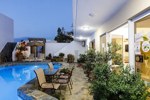 Kasteli Studios & Apartments in Panormos — foto 25