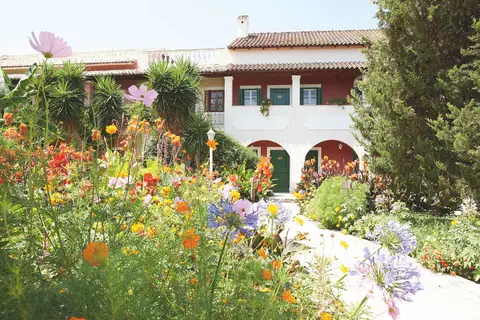 St. George's Bay Country Club in Αχαράβη — foto 2