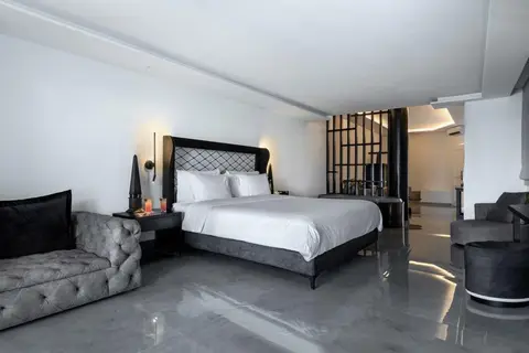 Petinos Beach Hotel in Πλατύς Γιαλός — foto 20