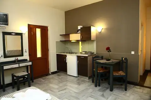 Eko Suites & Apartments in Georgioupolis — foto 4