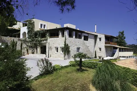 Atrium in Αχλαδιάς — foto 13