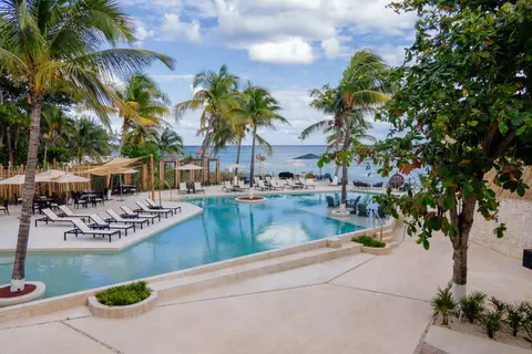 The Beachfront by The Fives Hotels in Playa del Carmen — foto 4