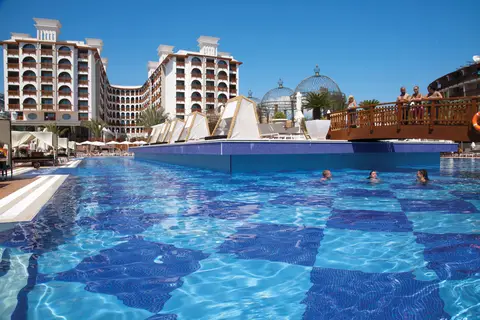 Quattro Beach Spa & Resort Hotel in Alaşehir — foto 18