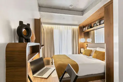 Card Hotel in Parijs