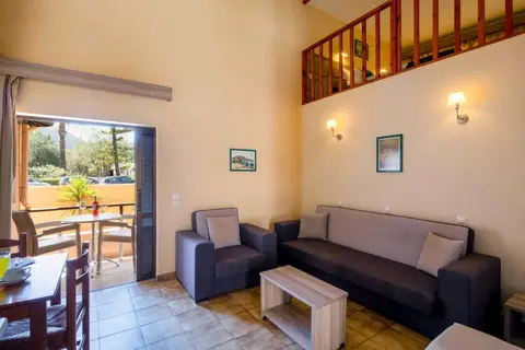 Rossis in Δημοτική Ενότητα Μελιτειέων — foto 20