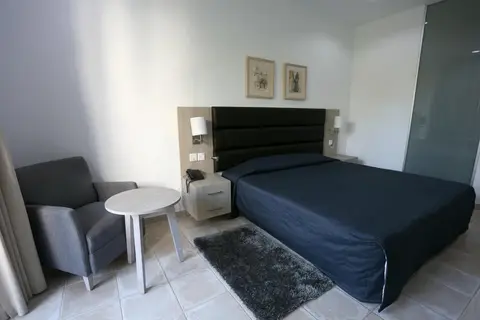 Dionysos Central Hotel in Paphos — foto 28