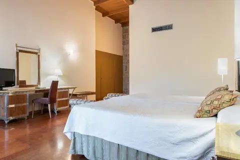 Eurostars Monumento Monasterio de San Clodio Hotel & Spa in Leiro — foto 2