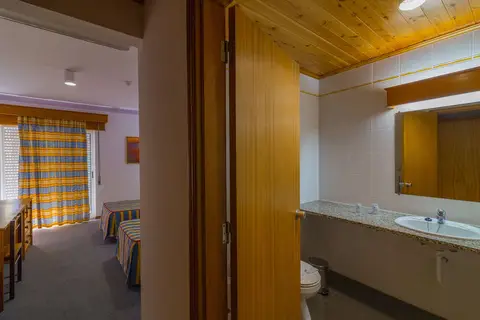 Residential Teresinha in Praia da Vitória (Santa Cruz), foto 19