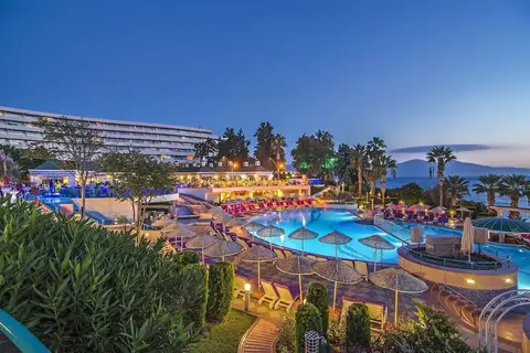 The Grand Blue Sky International in Kuşadası, foto 30