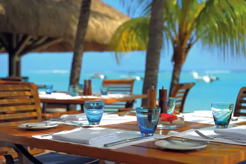 Paradis Beachcomber Golf Resort & Spa in Case Noyale — foto 8