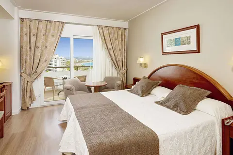 Hipotels Hipocampo Playa in Cala Millor — foto 22