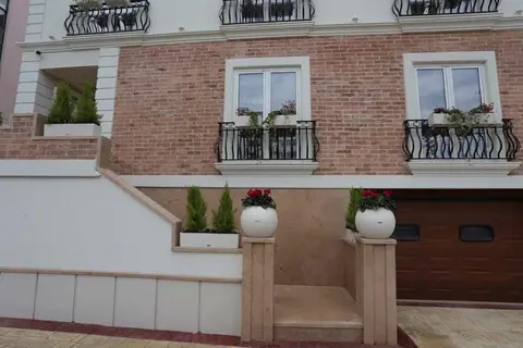 Queen Hotel Tirana in Tirana — foto 6