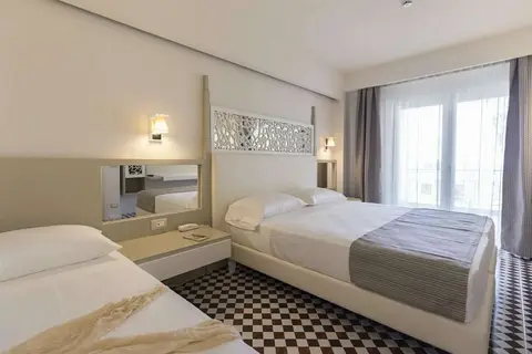 Suite Hotel L Oasi di Riaci in Ricadi