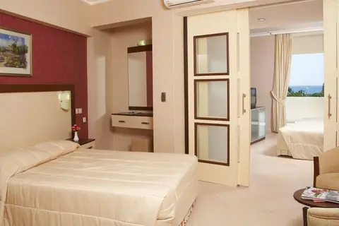 Batihan Beach Resort & Spa in Kuşadası — foto 21