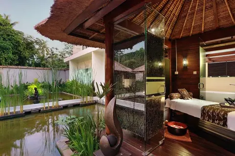 Bali Nusa Dua Hotel in Kuta Selatan — foto 16