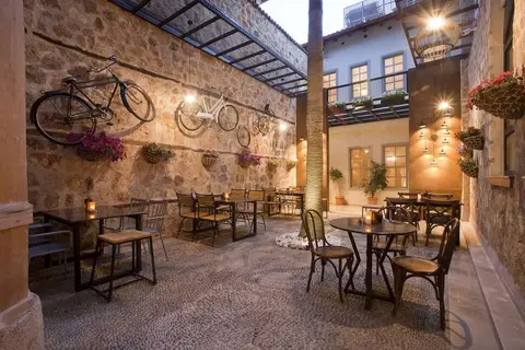 Alp Pasa Hotel in Muratpaşa — foto 8