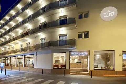 tent Lloret de Mar in Lloret de Mar — foto 23