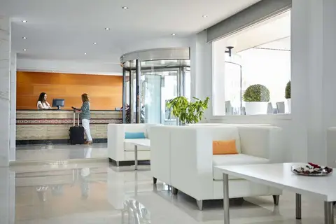 Las Arenas Affiliated by Melia in Benalmádena — foto 23
