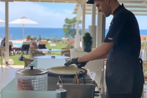 Istion Club in Δημοτική Ενότητα Κασσάνδρας — foto 13
