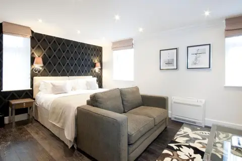 Ashburn Court Apartments in Londen — foto 5