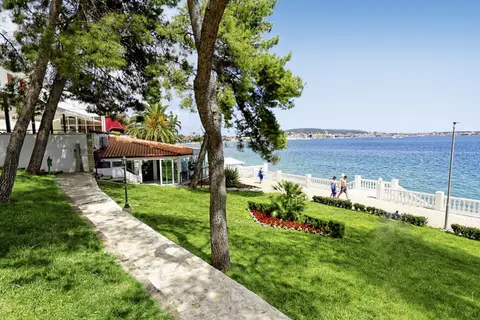All Inclusive Resort Val in Rijeka