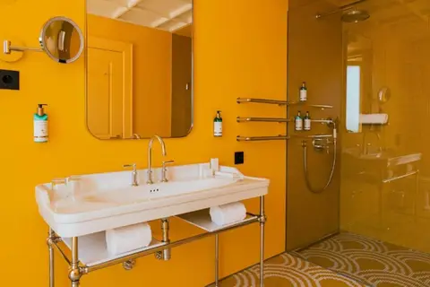 Art Legacy Hotel in Almada — foto 12
