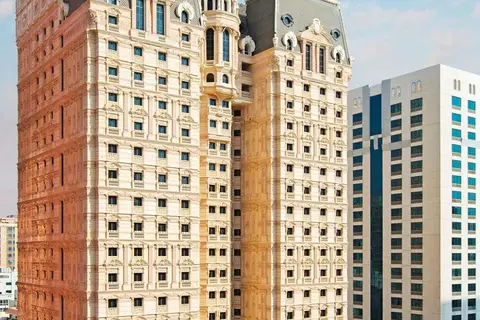 Royal Rose Abu Dhabi, a Curio Collection by Hilton Affiliated Hotel in الدَّانَةْ — foto 18