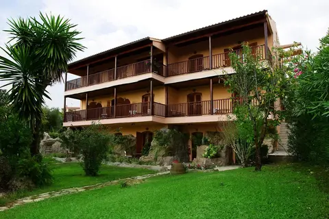 Corfu Club in Corfu — foto 11