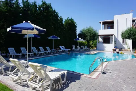 Triantafillas Apartments in Αφάντου — foto 3