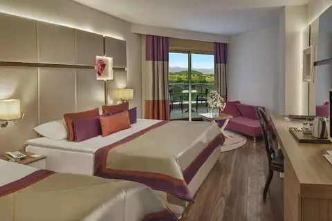 Delphin Botanik Platinum in Okurcalar — foto 5